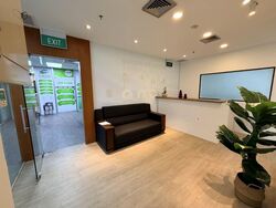 North Bridge Centre (D7), Office #554723031
